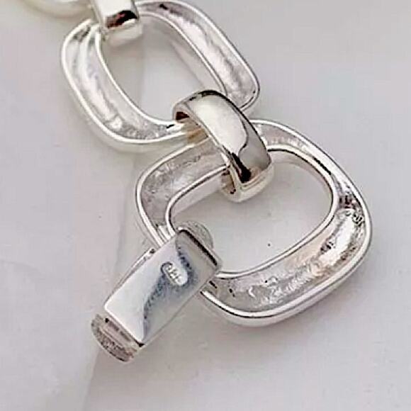 Chain Link Sterling Silver Bracelet - Picture 7 of 8